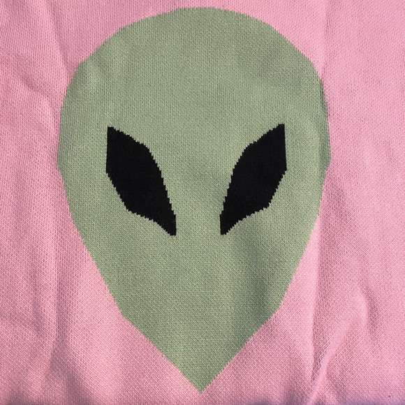 Dressed in Lala Be Yourself Oversized Sweater NWT - Picture 3 of 4